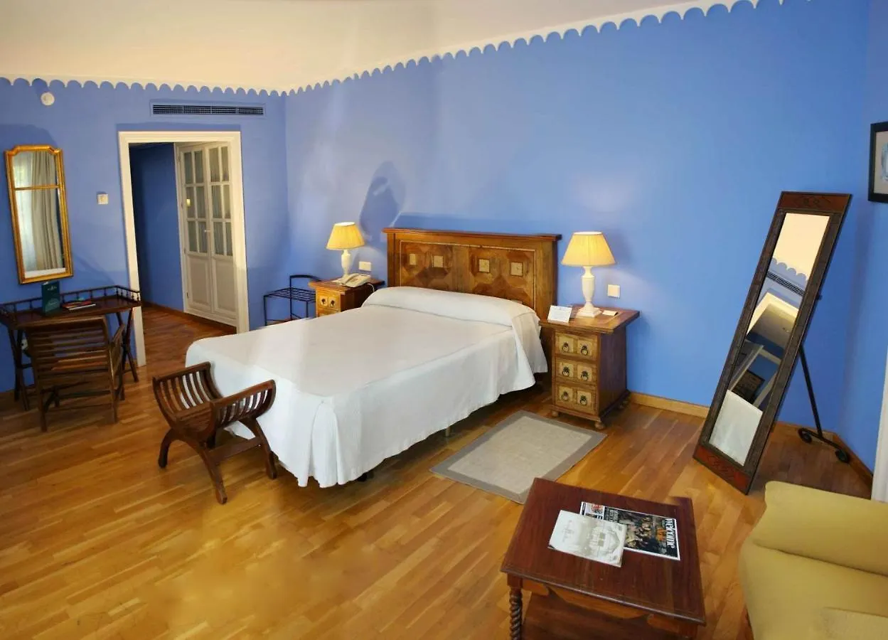 Hotel Alcazar De La Reina Carmona  Spanien