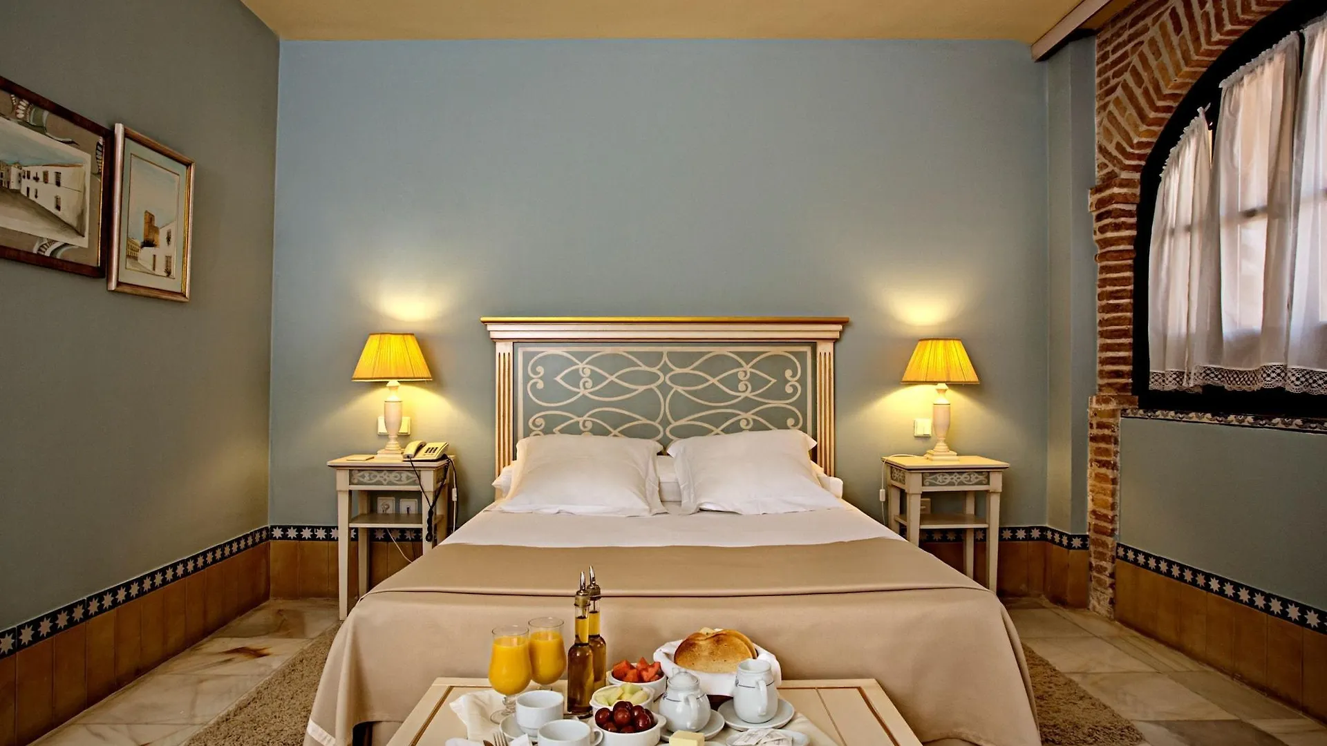 Hotel Alcázar de la Reina Carmona