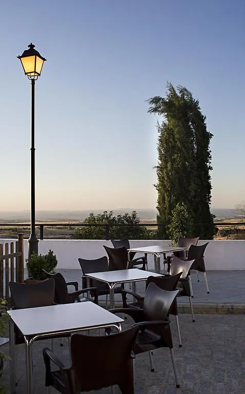 Hotel Alcazar De La Reina Carmona